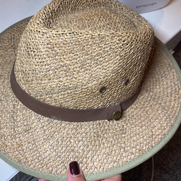 walbroo/hat company Other - Walbroo hat company🎩 men hat 💯% seagrass